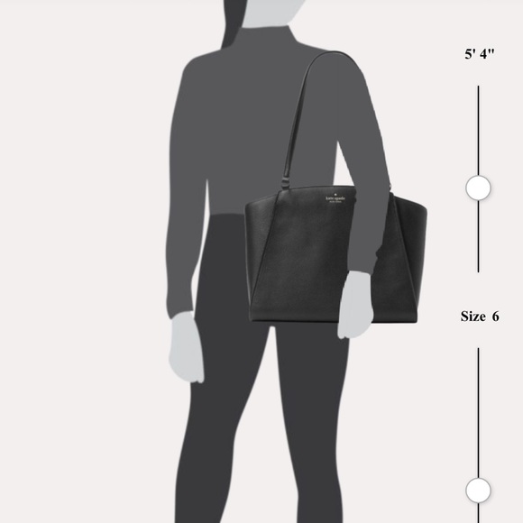 Kate Spade Brim Laptop Tote 

COLOR:
Black - Picture 10 of 16